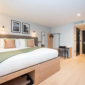 Kamer met een King Size Bed